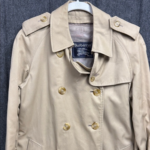 VINTAGE Burberry Beige Trench Coat for Women 10 Long - Picture 3 of 16